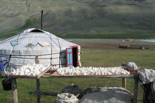 Khuisiin Naiman Nuur Horsebackriding Tour(14 days) 12 12