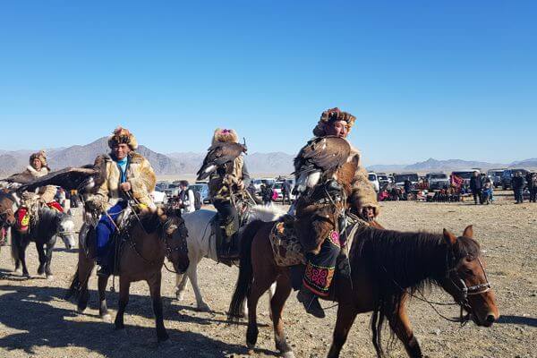festival tours mongolia 106